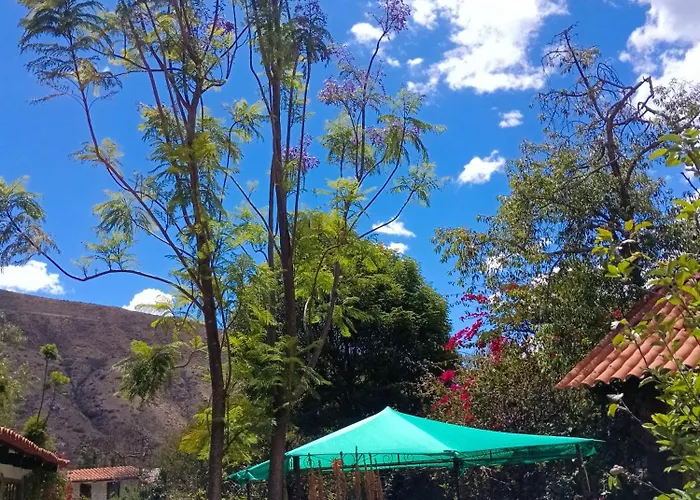 Casa De Mama Valle - *