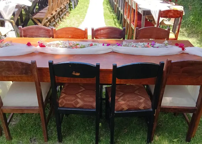 Casa De Mama Valle - *